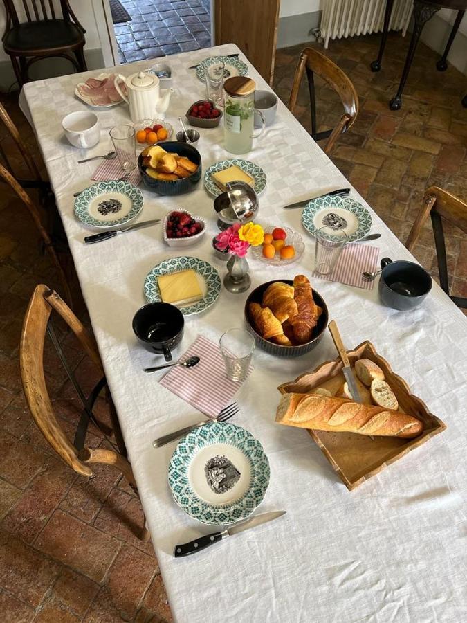 Le Pigeonnier De Saint-Loup Bed And Breakfast المظهر الخارجي الصورة